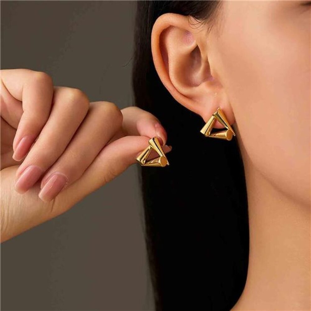 Triangle Cone Stud Earrings – Unisex, Minimalist, Geometric Design